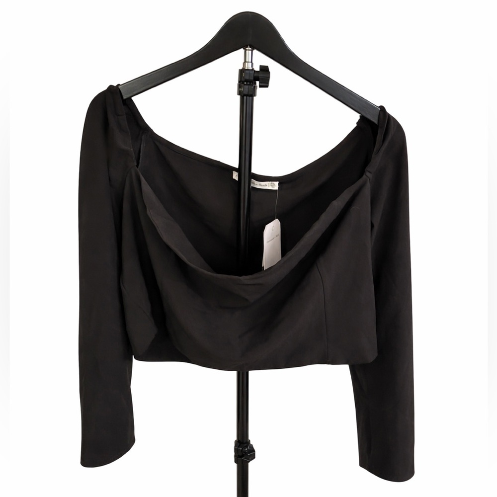 Abercrombie & Fitch Black Crop Top